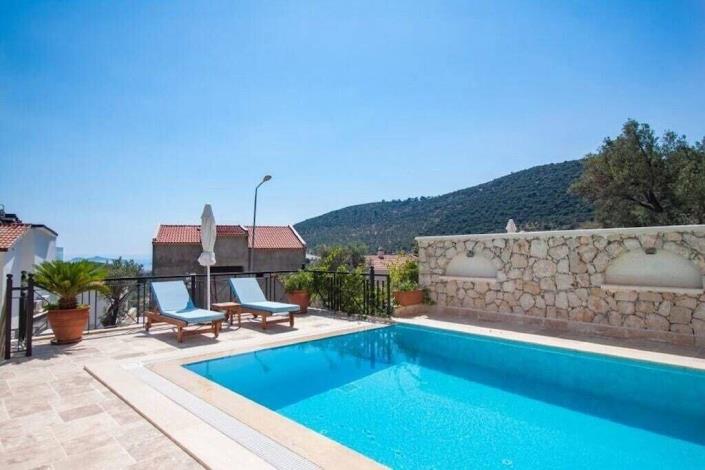 Image No.2-3 Bed Villa for sale