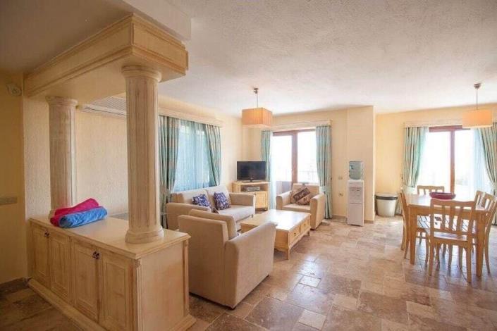 Image No.15-3 Bed Villa for sale