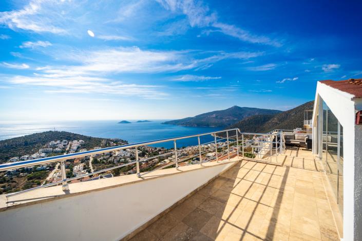 Image No.29-3 Bed Villa for sale