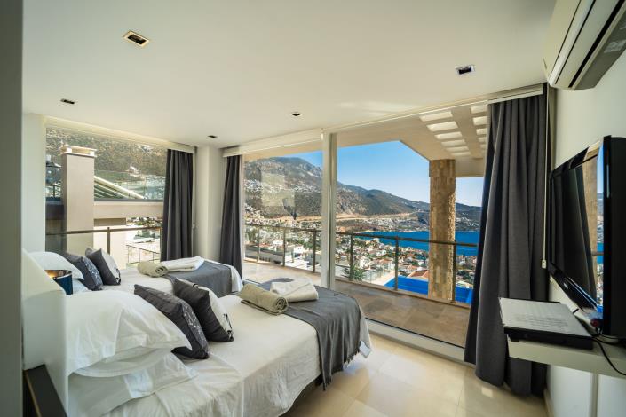 Image No.23-5 Bed Villa for sale