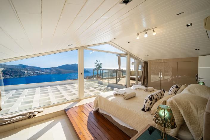 Image No.31-5 Bed Villa for sale