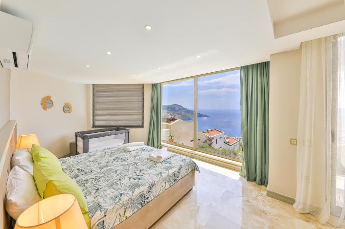 Image No.13-5 Bed Villa for sale