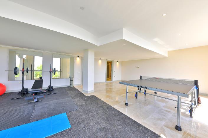 Image No.39-5 Bed Villa for sale