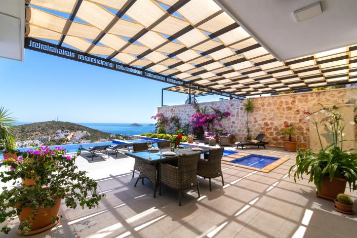 Image No.10-4 Bed Villa for sale