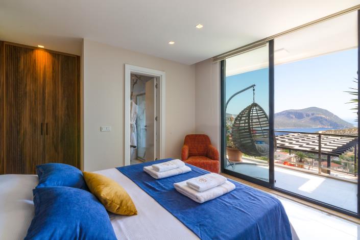 Image No.42-4 Bed Villa for sale