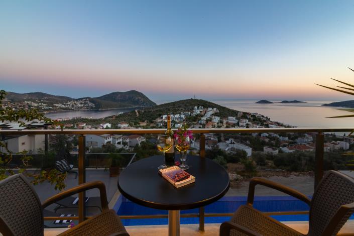 Image No.52-4 Bed Villa for sale