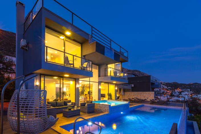 Image No.1-4 Bed Villa for sale