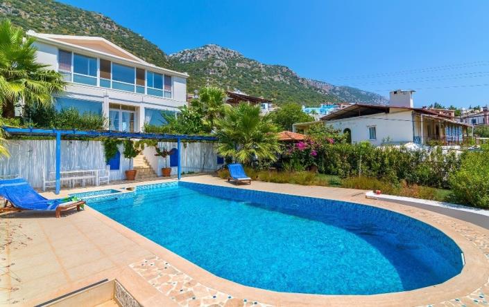 Image No.2-5 Bed Villa for sale