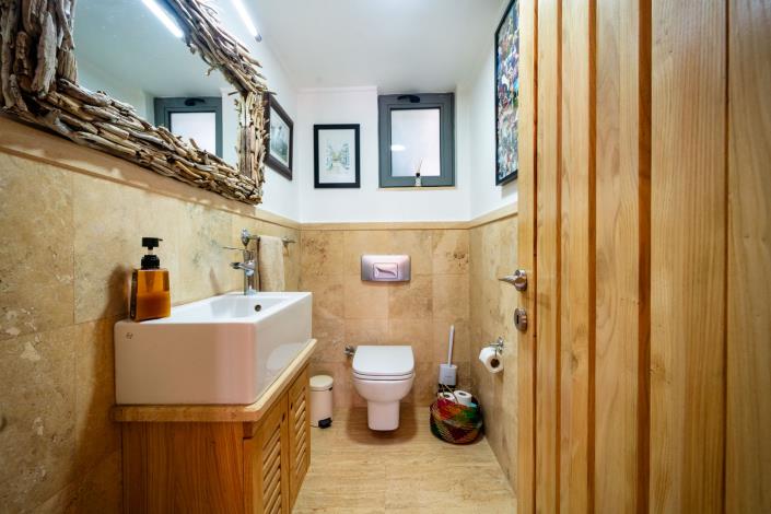 Image No.29-5 Bed Villa for sale