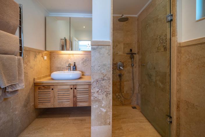 Image No.43-5 Bed Villa for sale