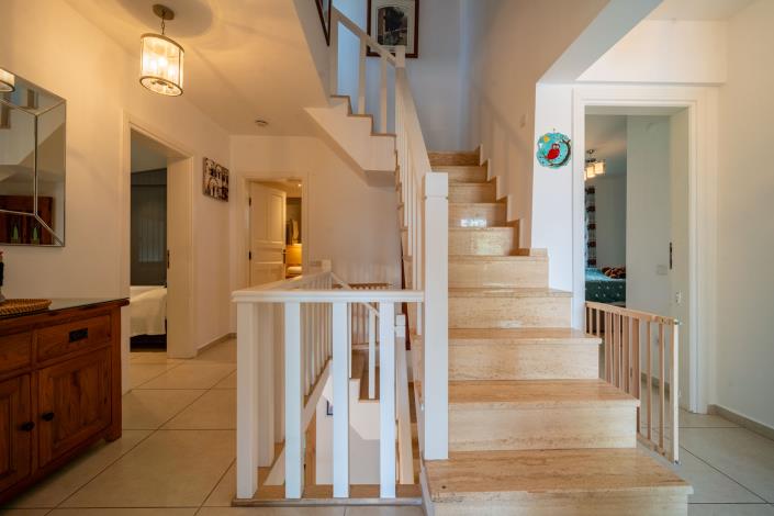 Image No.45-5 Bed Villa for sale