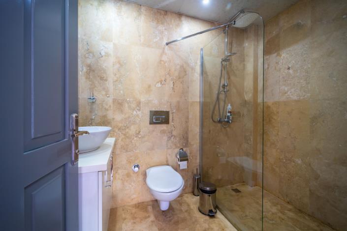 Image No.38-5 Bed Villa for sale