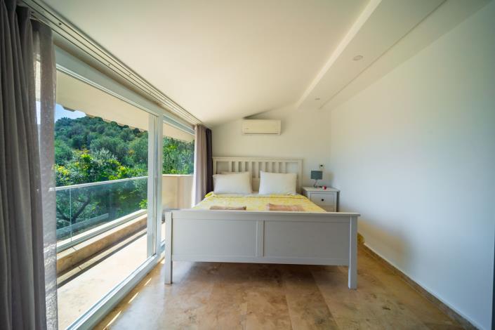 Image No.39-5 Bed Villa for sale