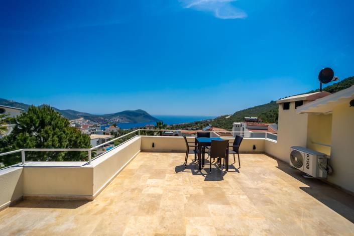 Image No.43-5 Bed Villa for sale