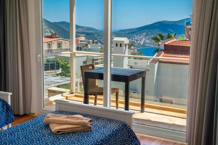 Image No.44-5 Bed Villa for sale