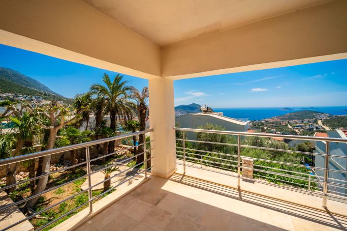 Image No.21-3 Bed Villa for sale