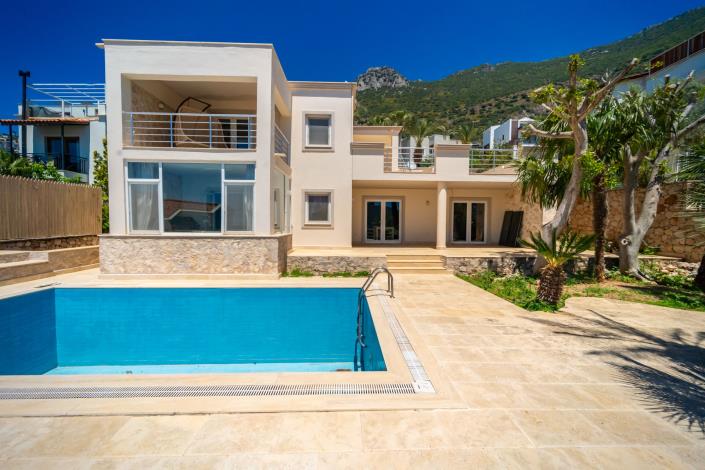 Image No.30-3 Bed Villa for sale