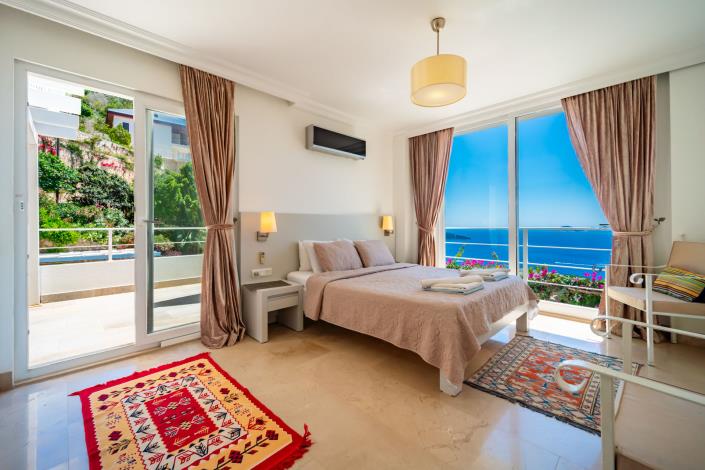 Image No.18-3 Bed Villa for sale