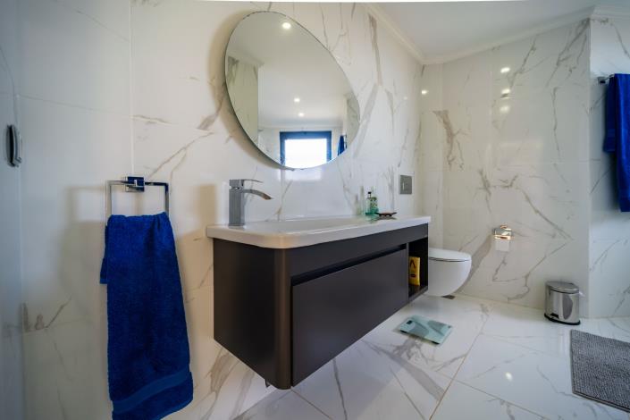 Image No.30-6 Bed Villa for sale