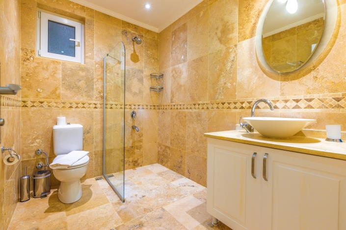 Image No.29-5 Bed Villa for sale