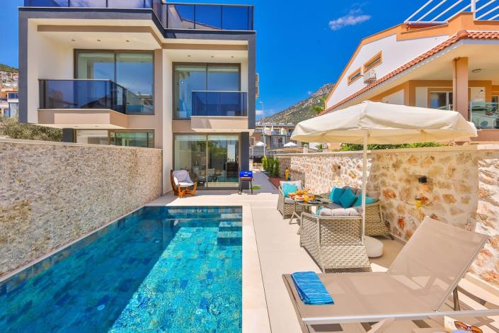 Image No.6-2 Bed Villa for sale