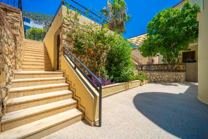 Image No.27-3 Bed Villa for sale