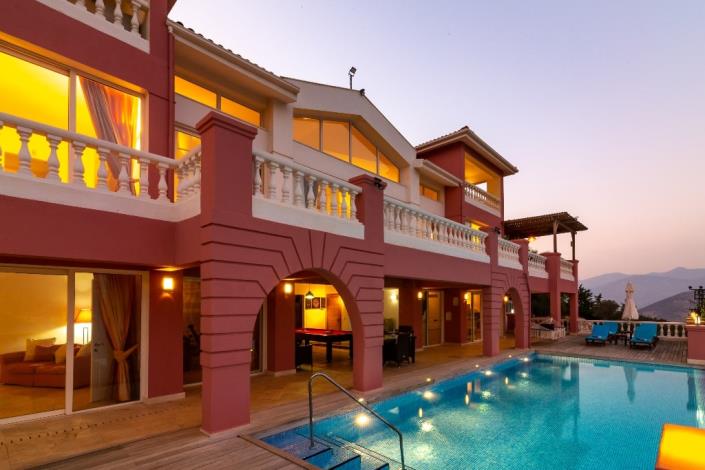 Image No.50-9 Bed Villa for sale