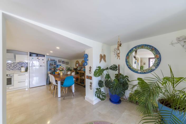 Image No.22-3 Bed Apartment for sale