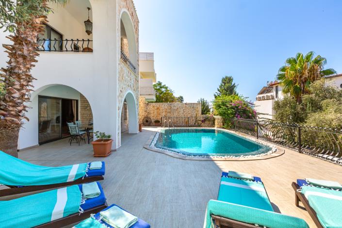 Image No.4-4 Bed Villa for sale