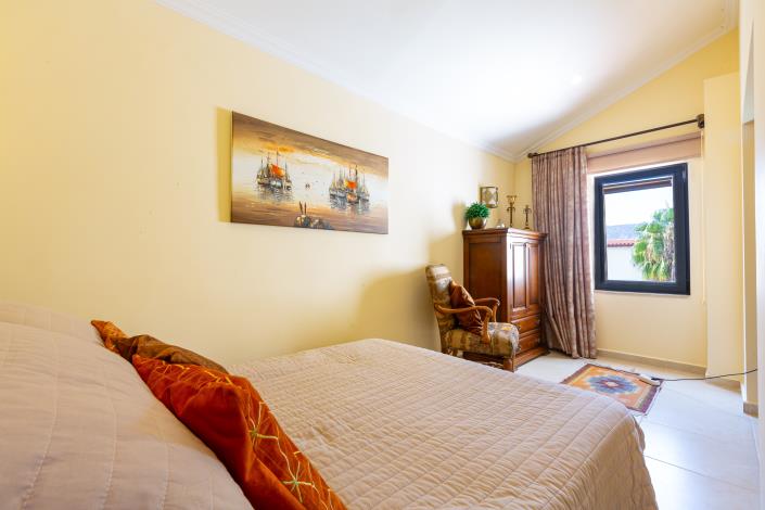 Image No.28-4 Bed Villa for sale