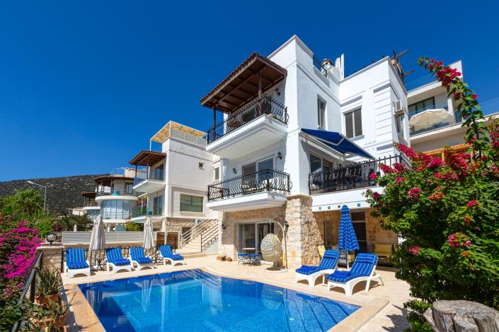 Image No.3-3 Bed Villa for sale