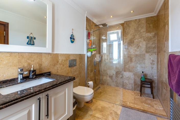 Image No.30-3 Bed Villa for sale