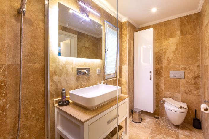 Image No.22-2 Bed Apartment for sale