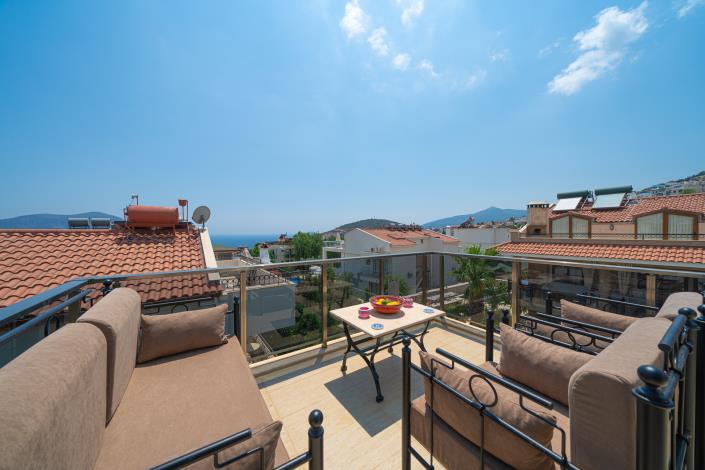 Image No.17-5 Bed Villa for sale