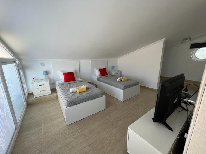 Image No.35-5 Bed Villa for sale