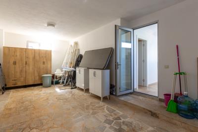 villa_cina_need_company-31