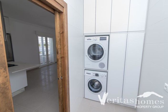 Image No.12-4 Bed Villa for sale