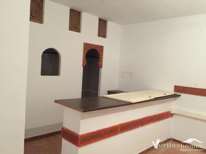 Image No.10-Commercial for sale