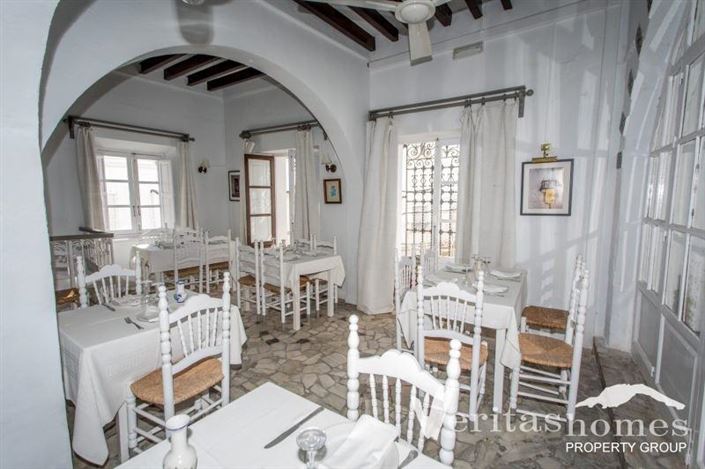 Image No.5-2 Bed Commercial for sale