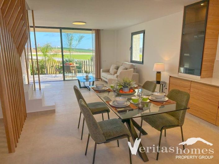 Image No.7-2 Bed Townhouse for sale