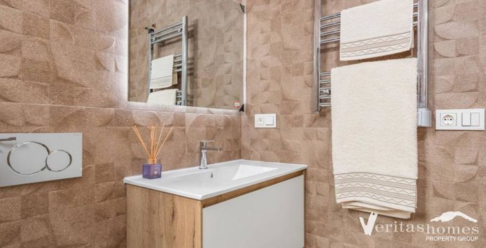 Image No.17-3 Bed Villa for sale