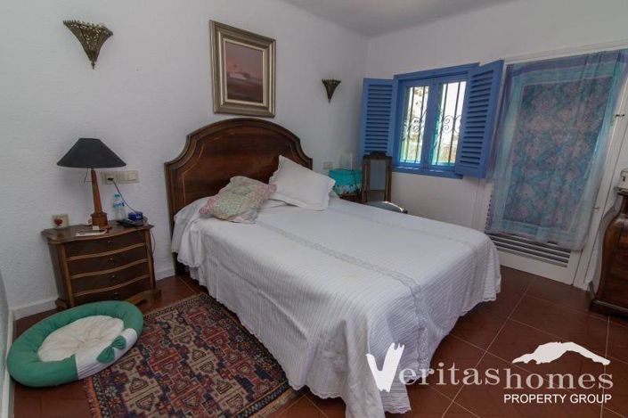 Image No.16-4 Bed Villa for sale