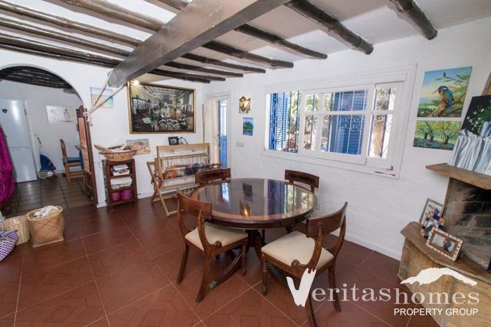 Image No.4-4 Bed Villa for sale