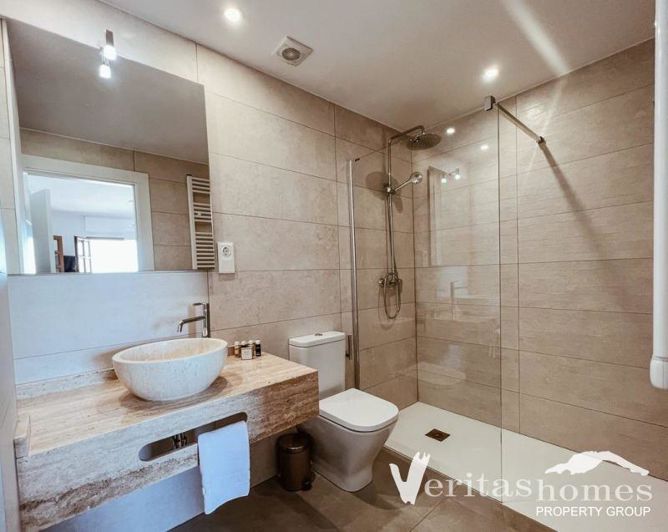 Image No.14-2 Bed Apartment for sale