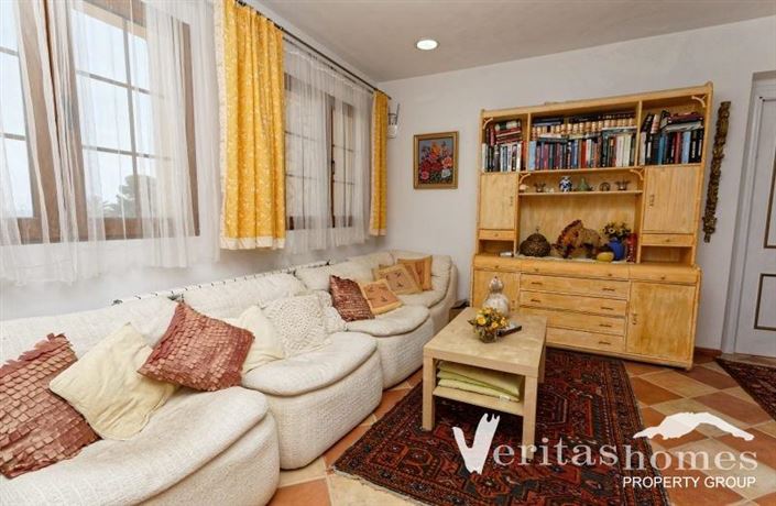 Image No.14-5 Bed Villa for sale