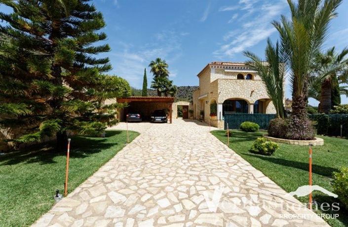 Image No.8-5 Bed Villa for sale