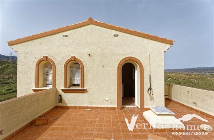 Image No.20-5 Bed Villa for sale