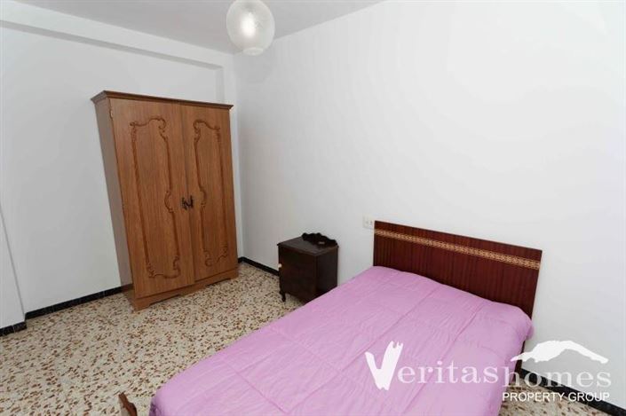 Image No.12-4 Bed Apartment for sale