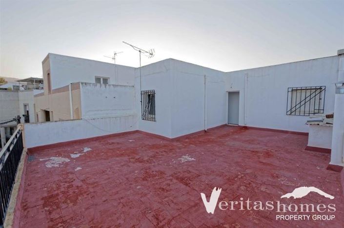 Image No.19-4 Bed Apartment for sale