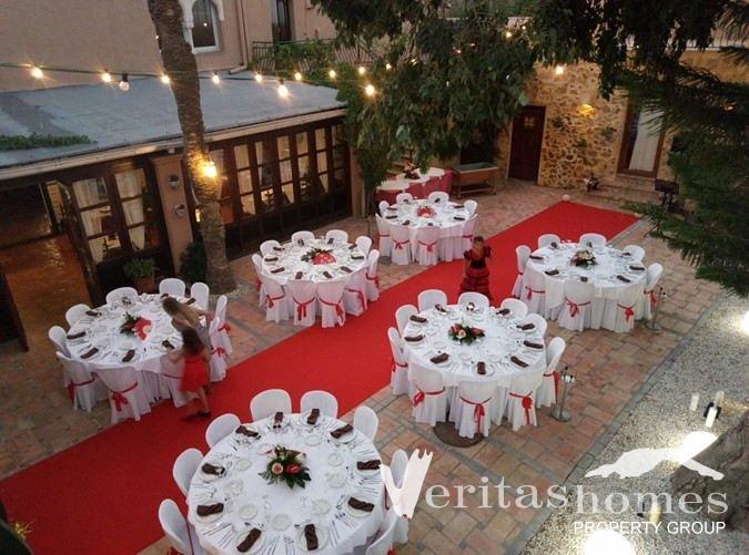 Image No.8-1 Bed Commercial for sale